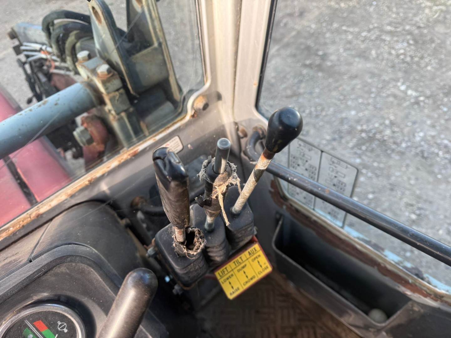 Used Massey Ferguson 690 2wd Tractor