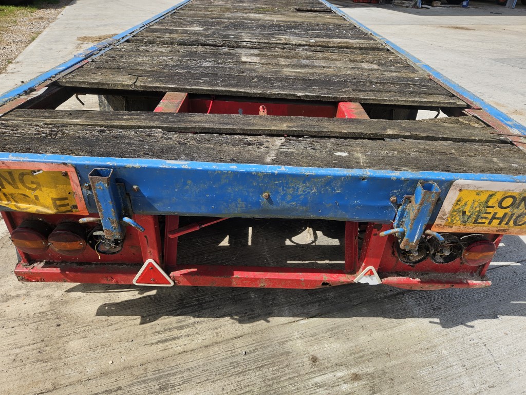 Used Turntable Trailer