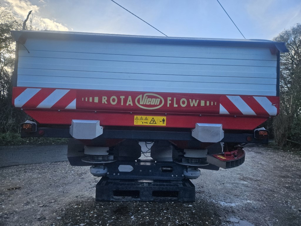 Used Vicon RO-EDW Fertiliser Spreader