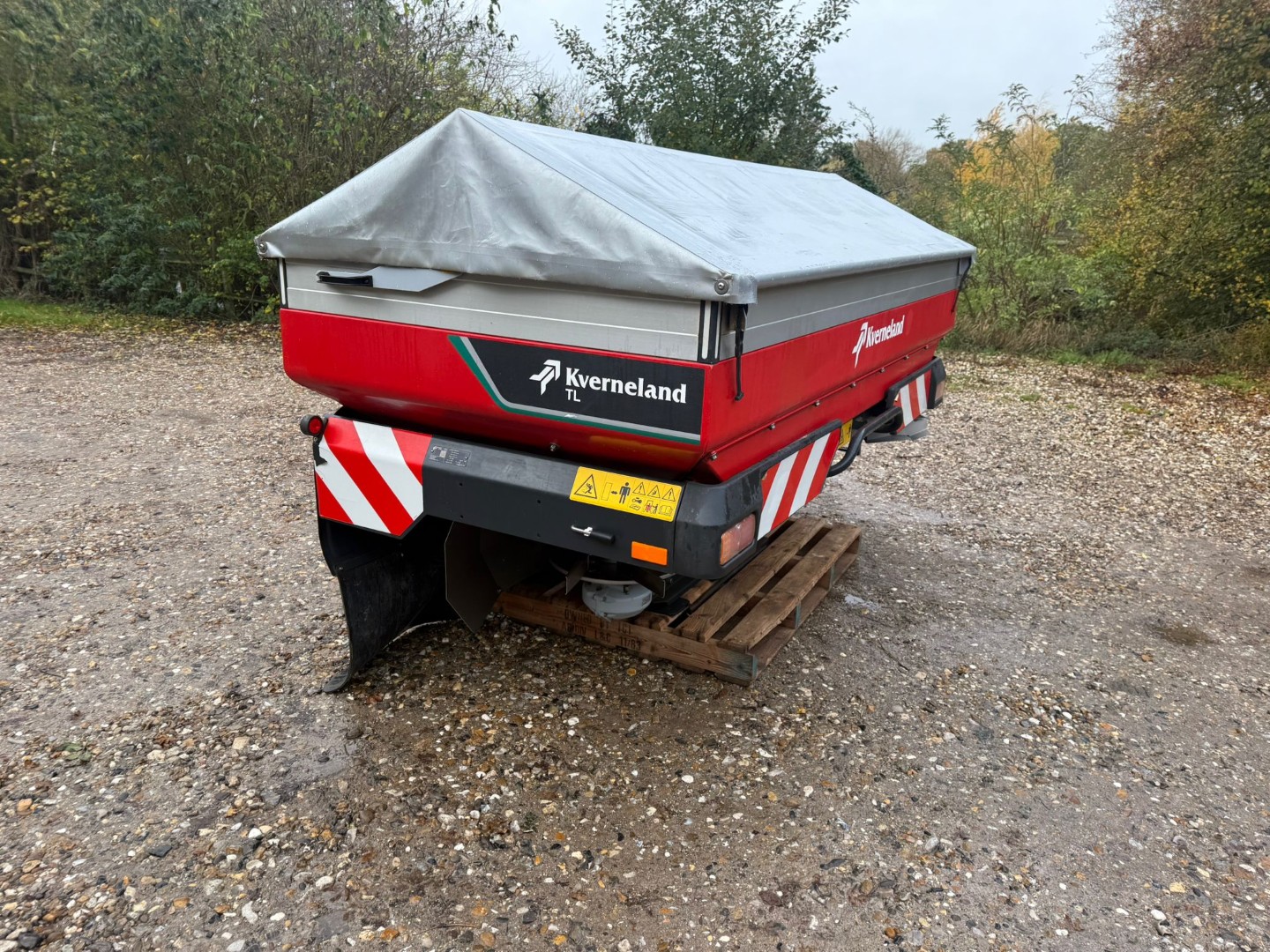Used Kverneland Exacta-TL Fertiliser Spreader