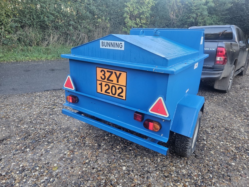 Used GT Bunning Fuel Bowser