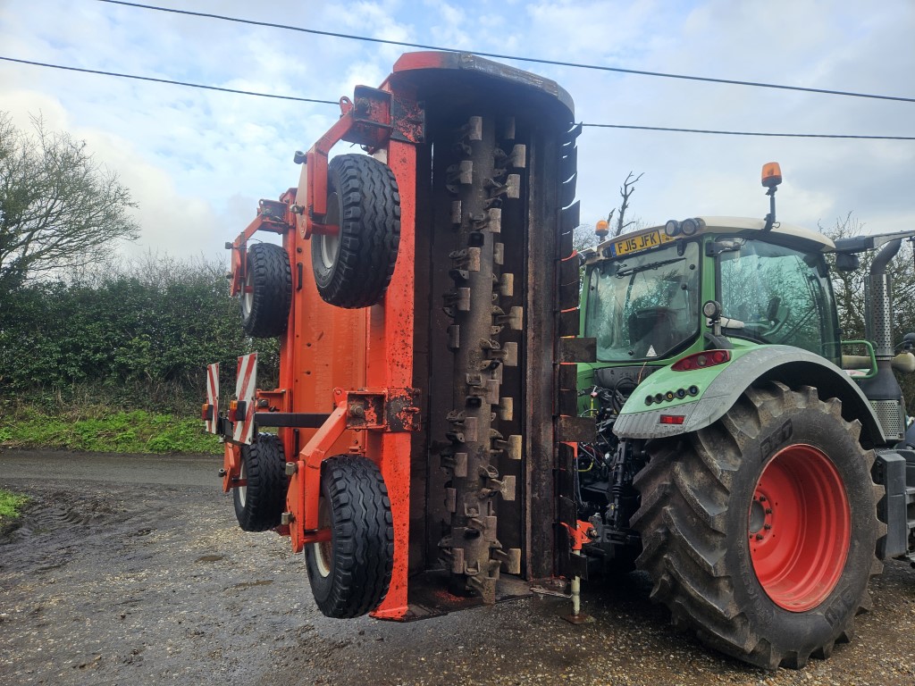 Used Kuhn RM480 Flail Mower