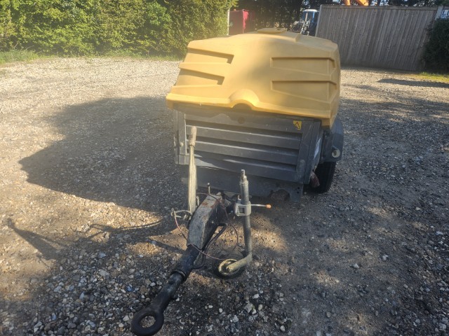 Used Atlas Copco XAS67 Compressor