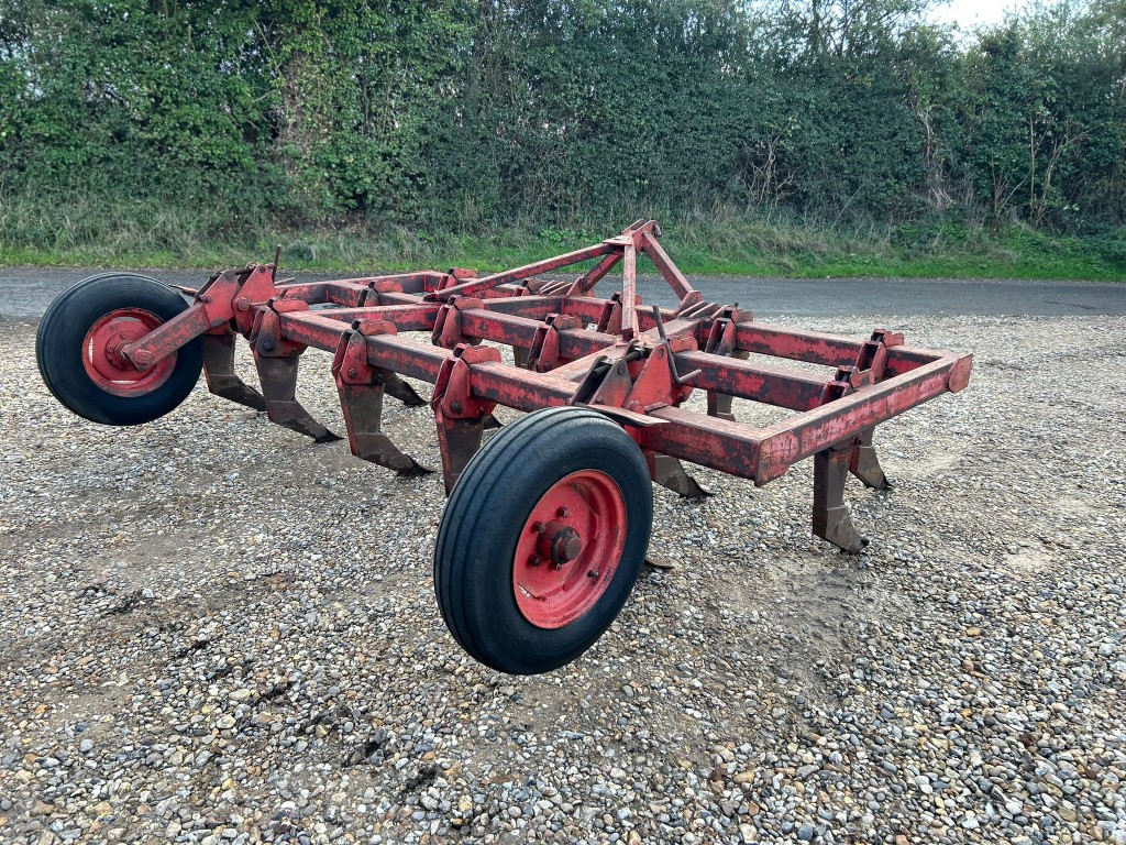 Used Massey Ferguson MF25 Cultivator