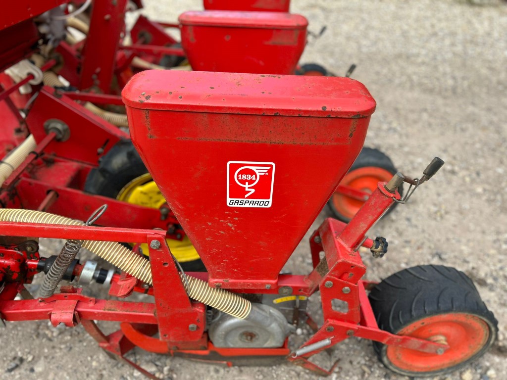 Used Gaspardo SP 520 Maize Drill