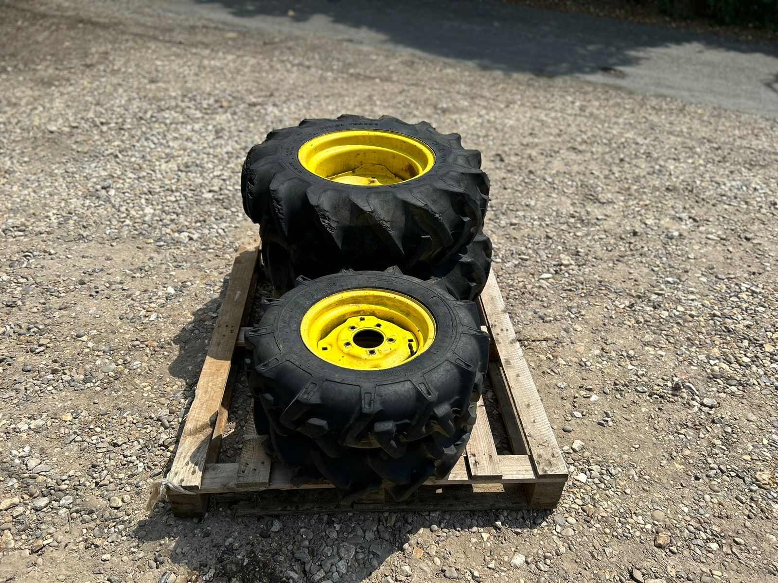 Used John Deere 855 Wheels and Tyres