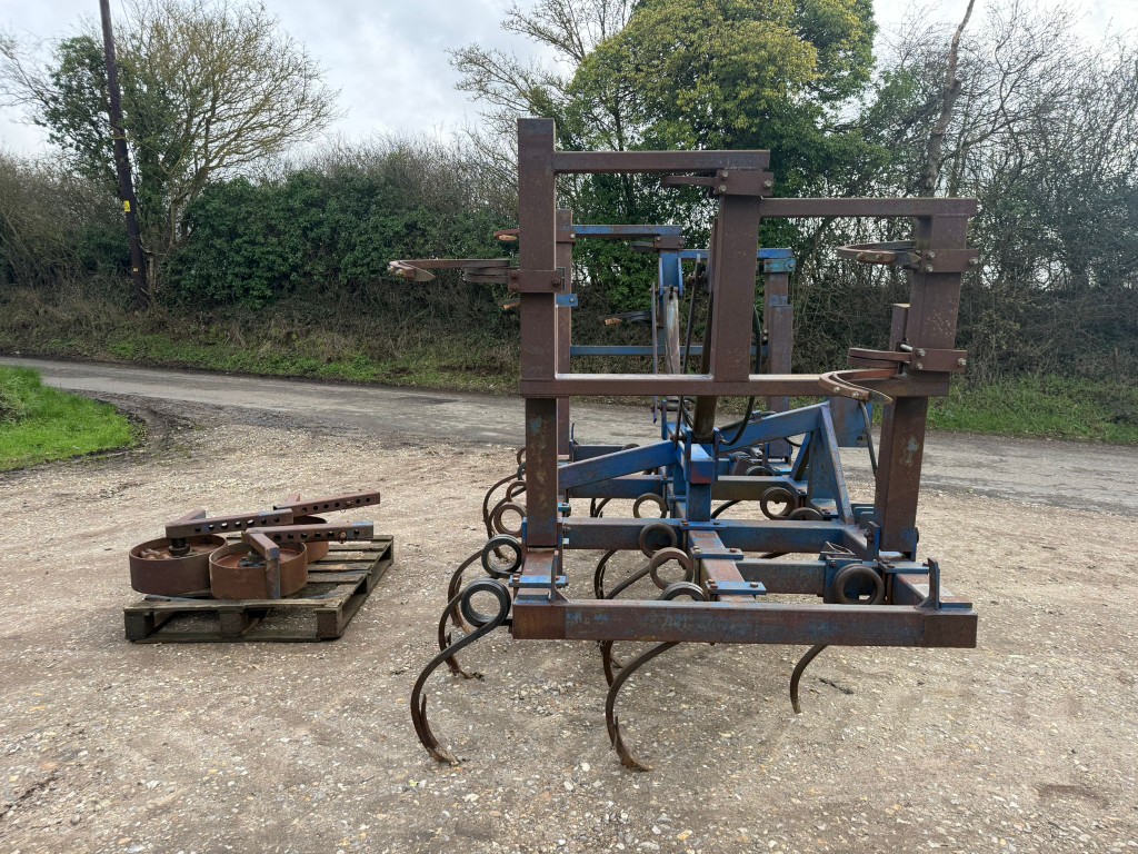 Used Blench Pigtail Cultivator