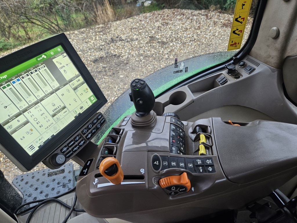 Used John Deere 7310R 4wd Tractor