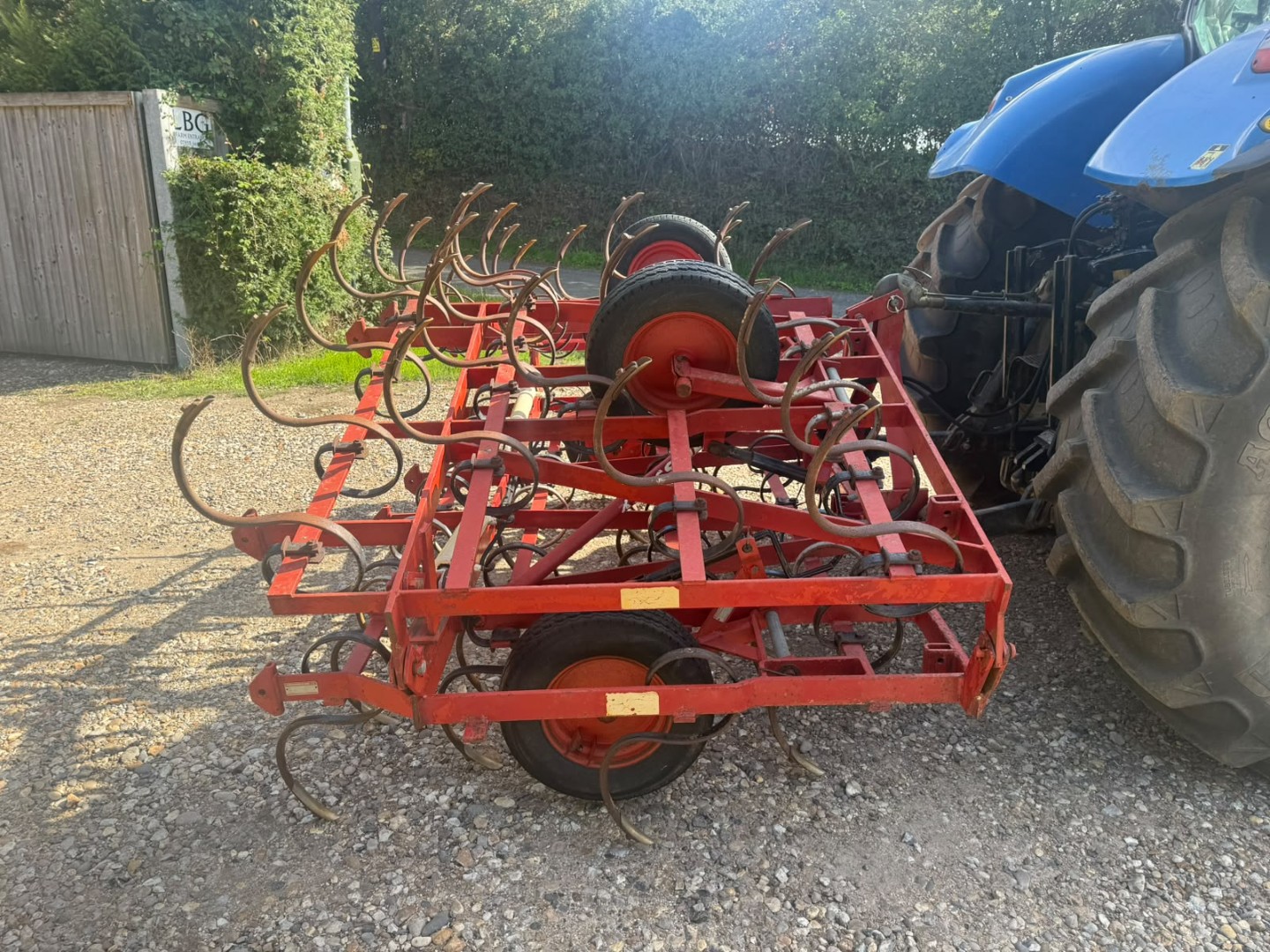 Used Kongskilde Vibromaster Triple K Springtine Harrows