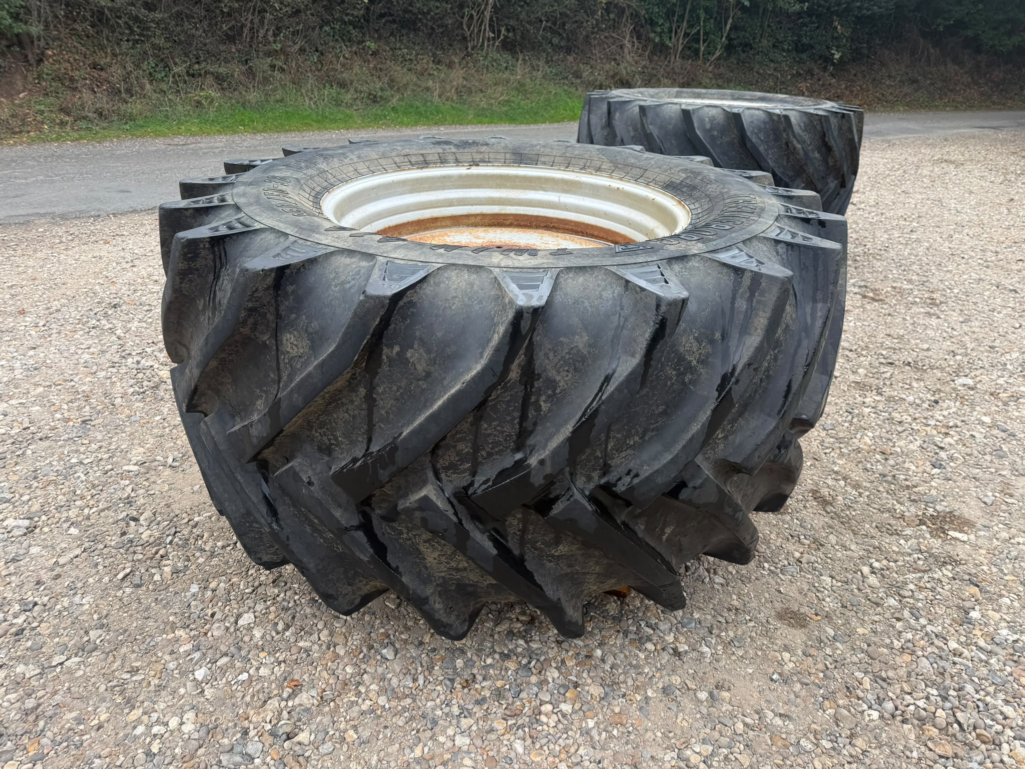 Used Flotation Wheels and Tyres