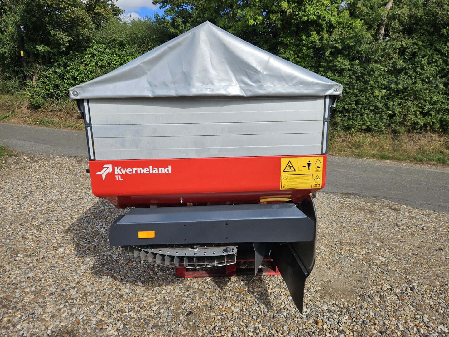Used Kverneland Exacta-TL Fertiliser Spreader