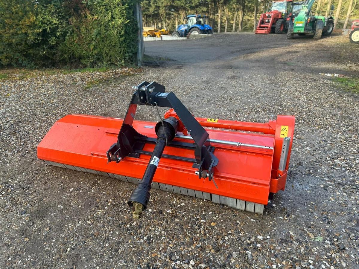 Used Kubota SE3250 Flail Mower