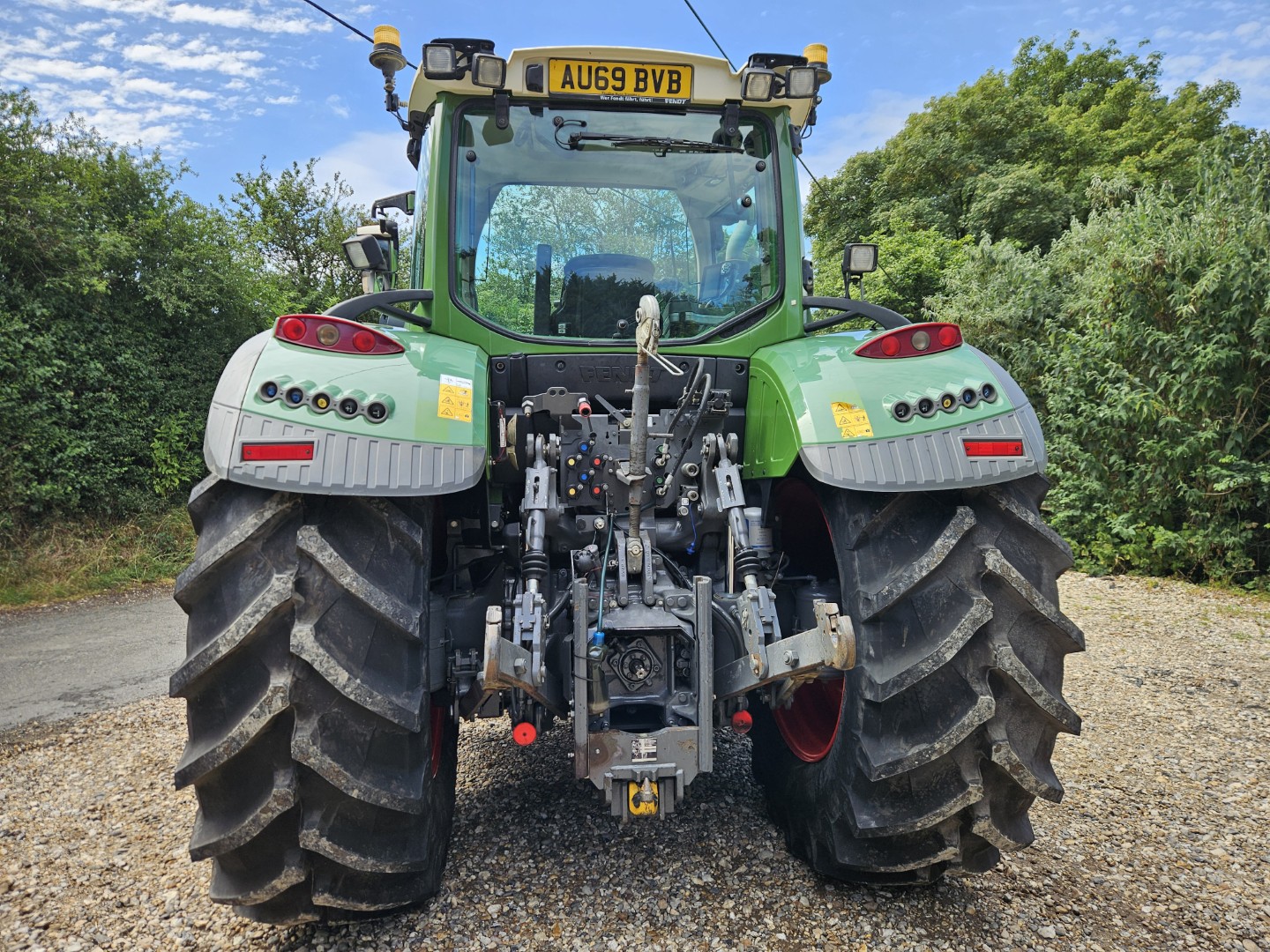 Used Fendt 718 Vario 4wd Tractor