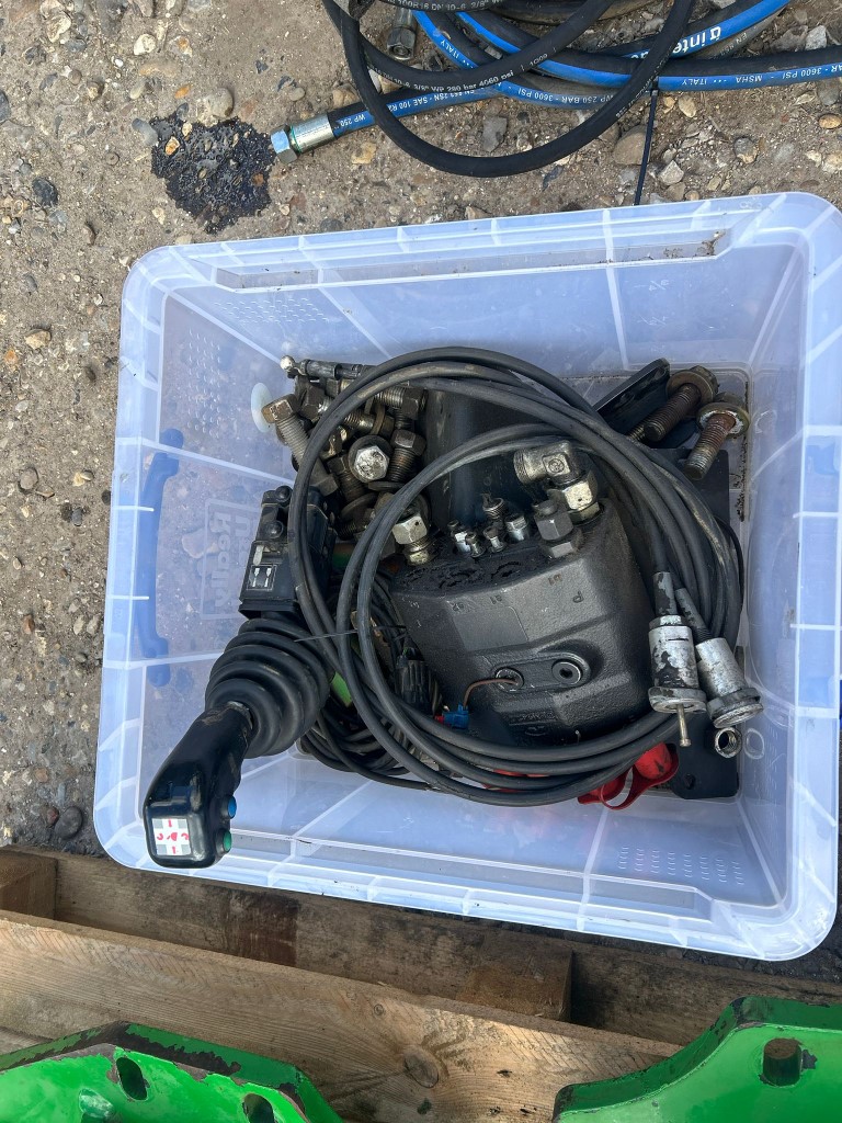 Used Mailleux MX U10 Front Loader