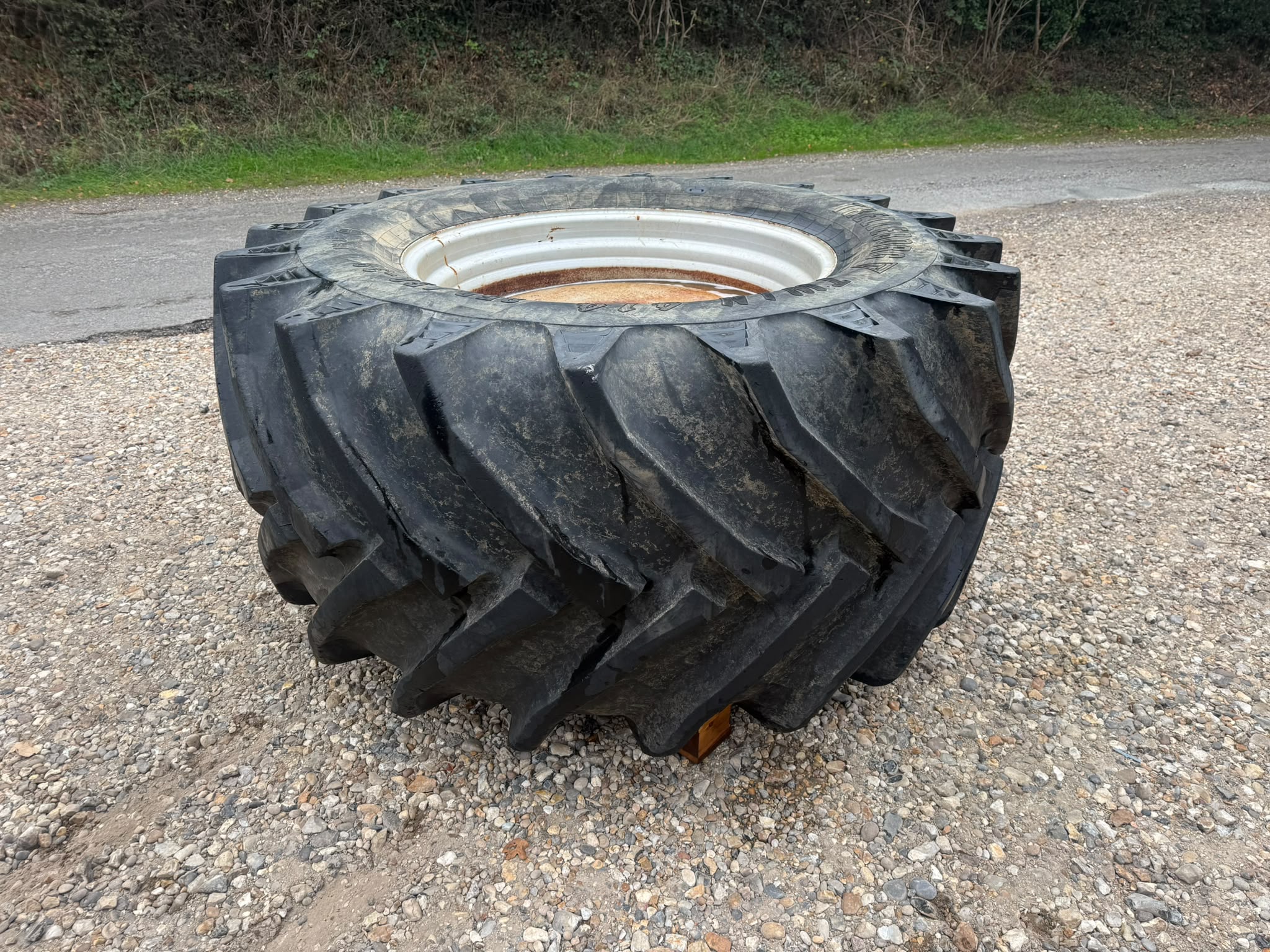 Used Flotation Wheels and Tyres