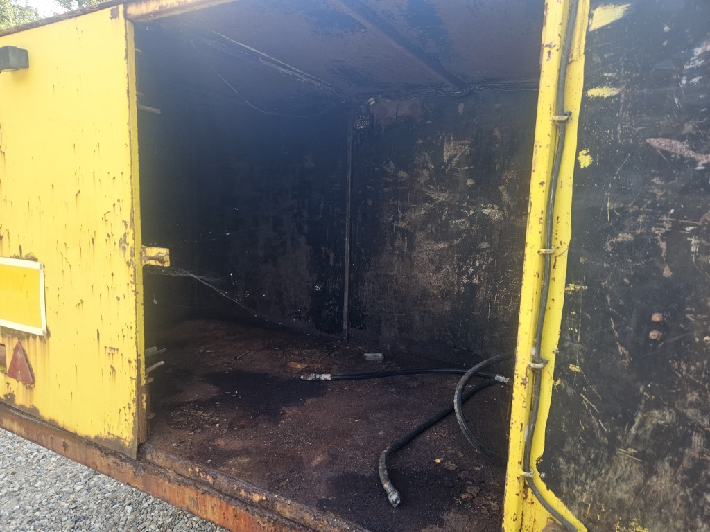 Used Gull Water Bowser