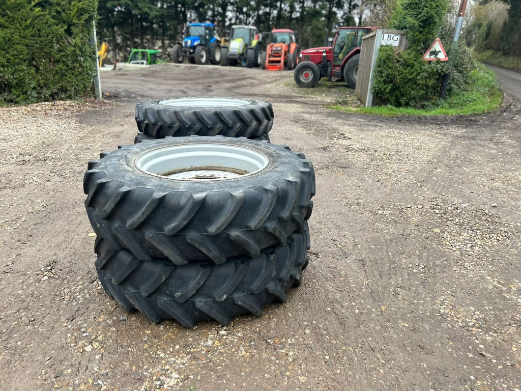 Used Massey Ferguson Row Crop Wheels and Tyres