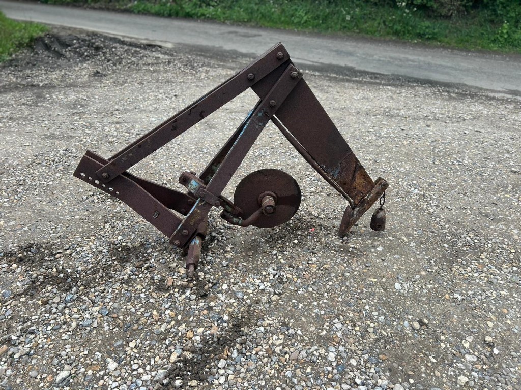 Used Single Leg Subsoiler