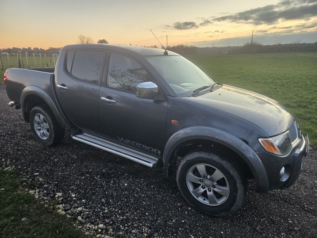 Used Mitsubishi L200 Warrior Pickup Truck