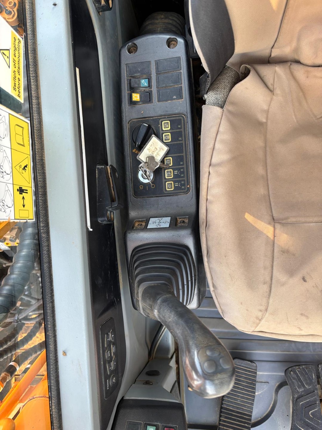 Used Hyundai Robex 140LC-7A Excavator