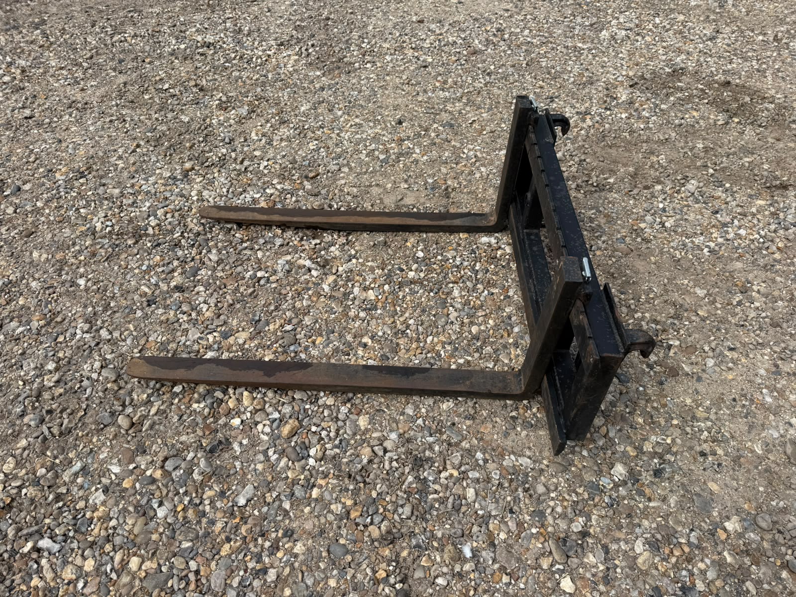 Used Pallet Forks