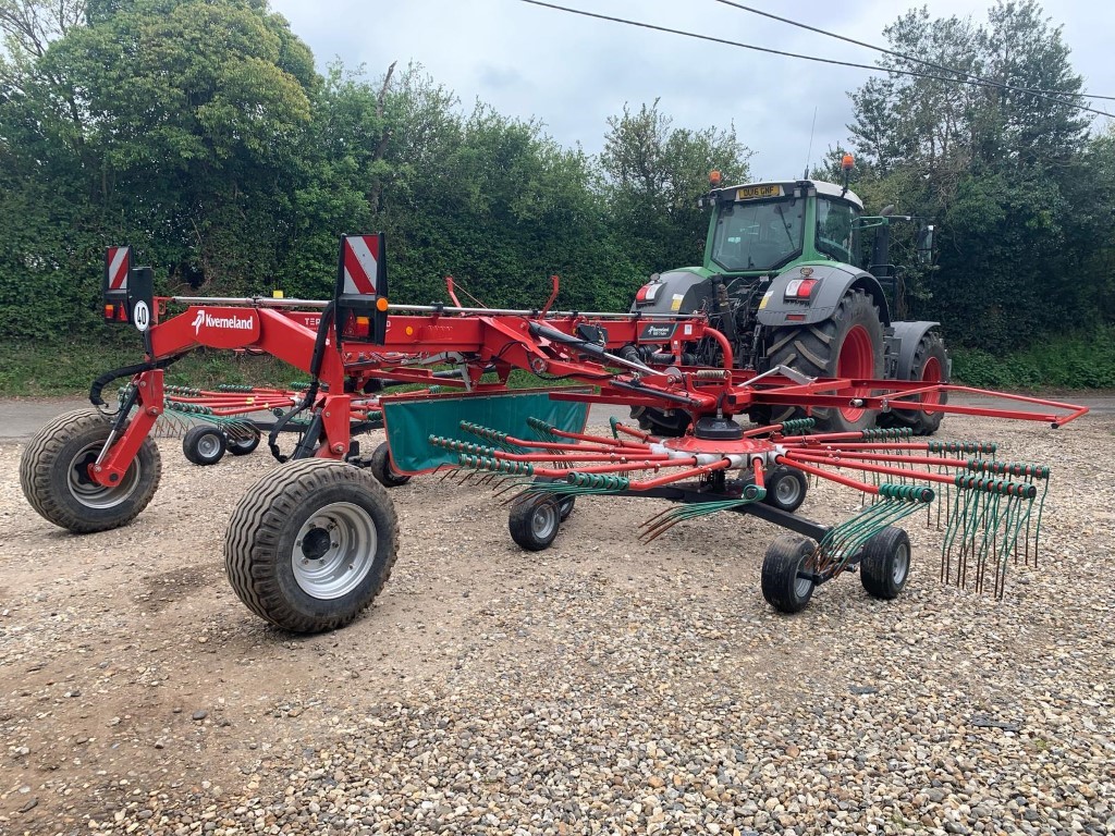Used Lely Hibiscus 725 Hay Rake
