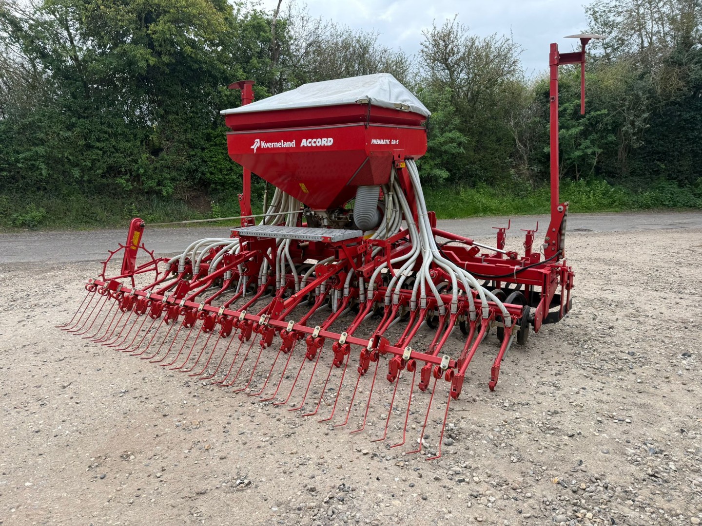 Used Kverneland Accord Pneumatic DA-S Drill Combination