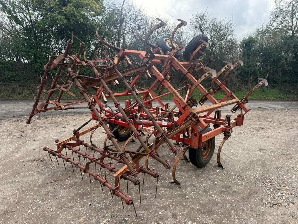 Used Wil-Rich 9FCW-3PT Springtine Cultivator