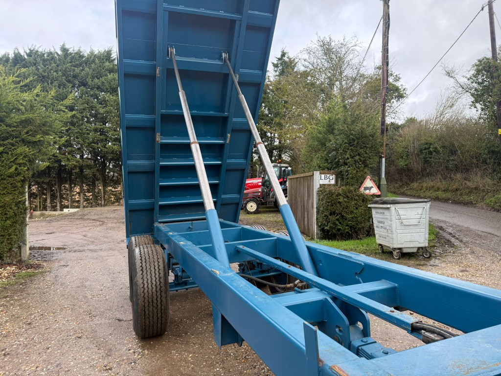 Used Warwick Trailer