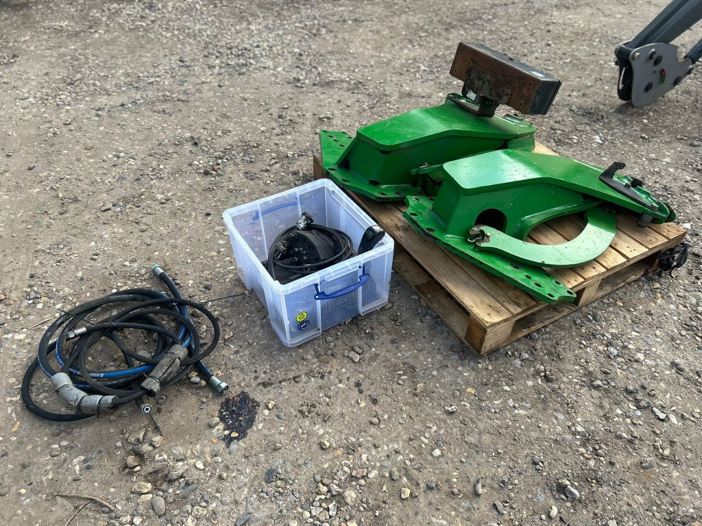 used-mailleux-mx-u10-front-loader-for-sale-at-lbg-machinery-ltd