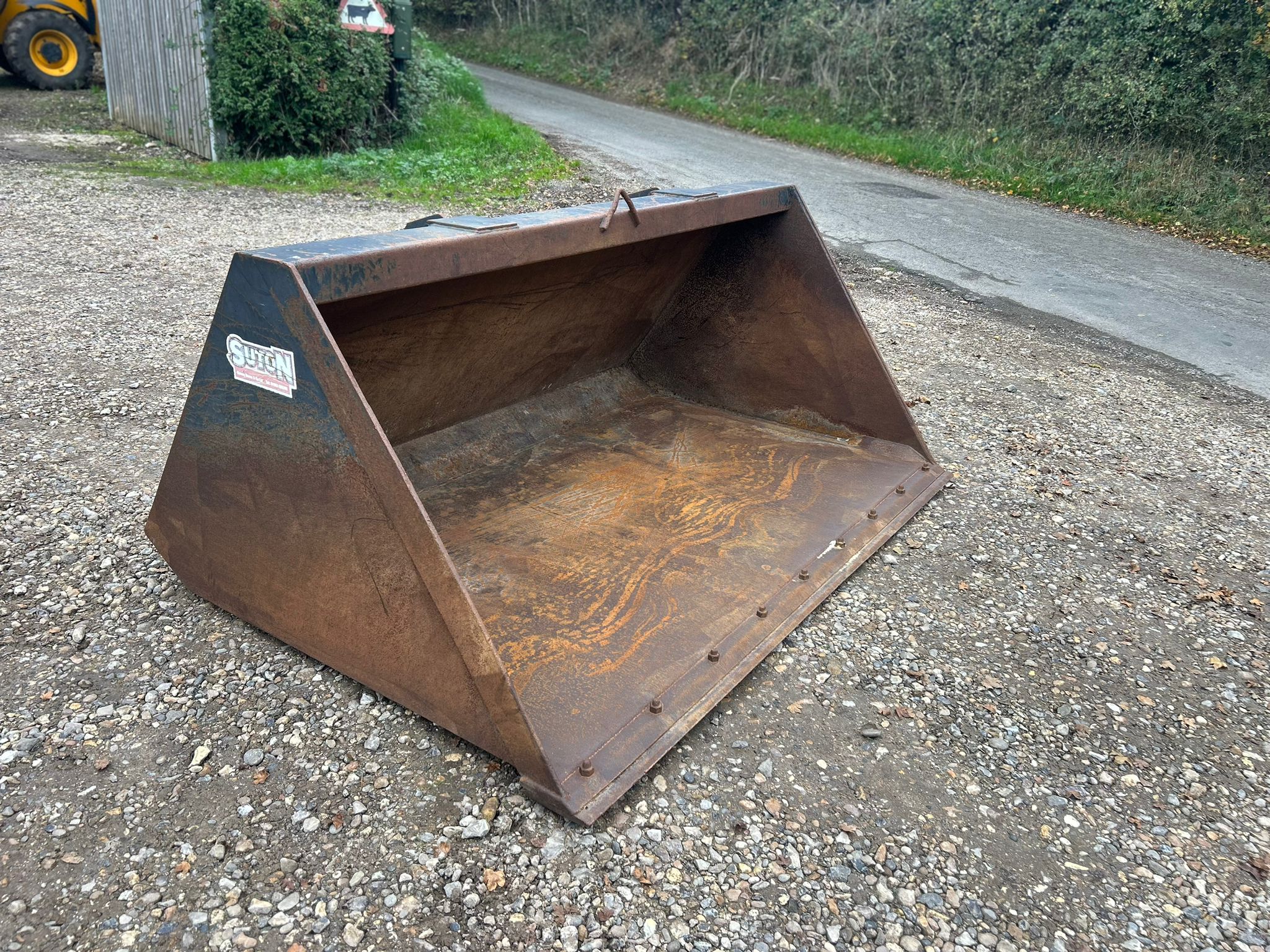 Used Suton Bucket