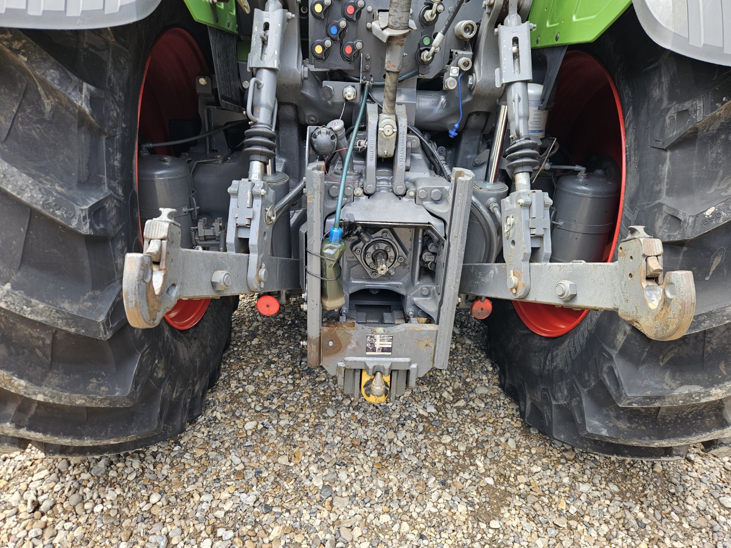 Used Fendt 718 Vario 4wd Tractor