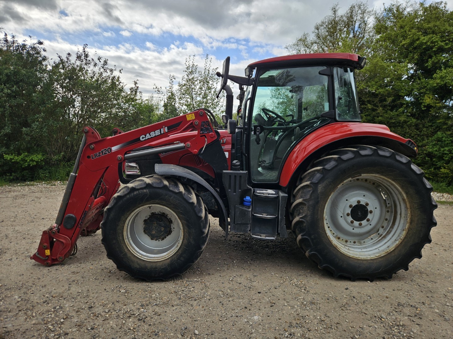 Used Case Luxxum 120 4wd Tractor