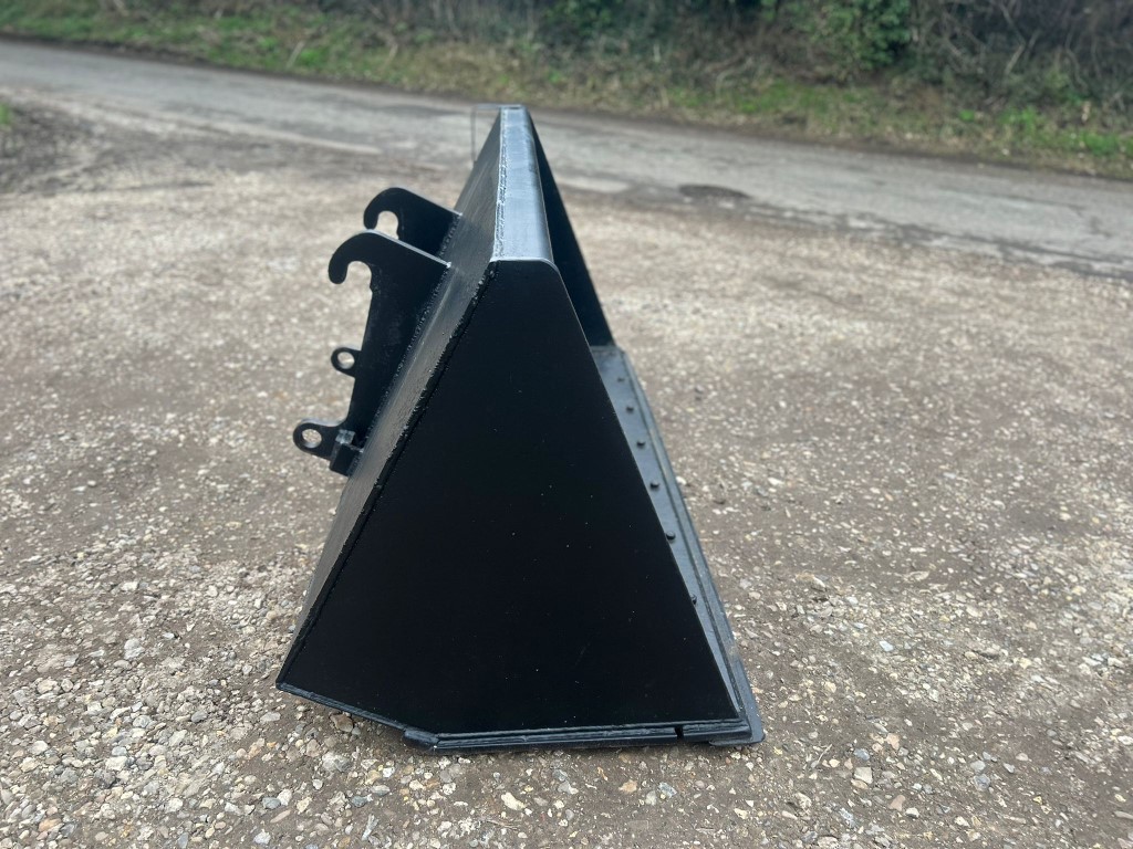 Used CAT Telehandler Bucket