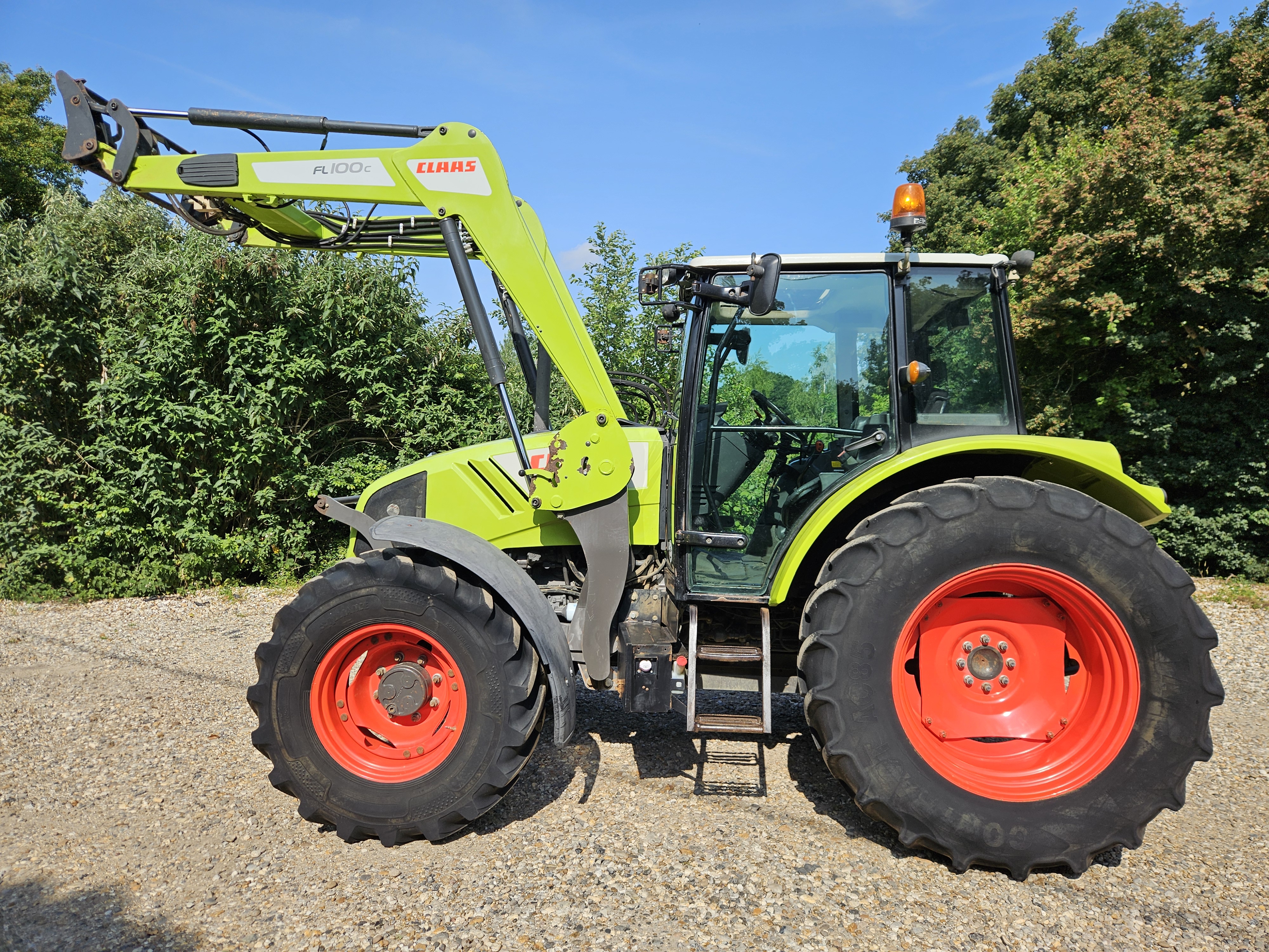 Used Claas Axos 340 4wd Tractor