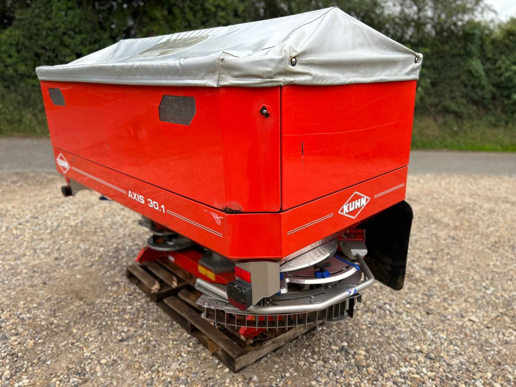 Used Kuhn Axis 30.1 Fertiliser Spreader