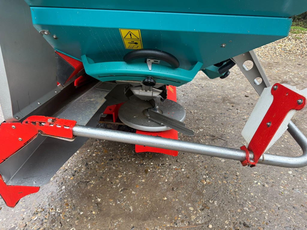 Used Sulky X44 Fertiliser Spreader