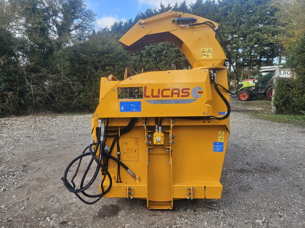 Used Lucas Raptor Telescopic Bedder