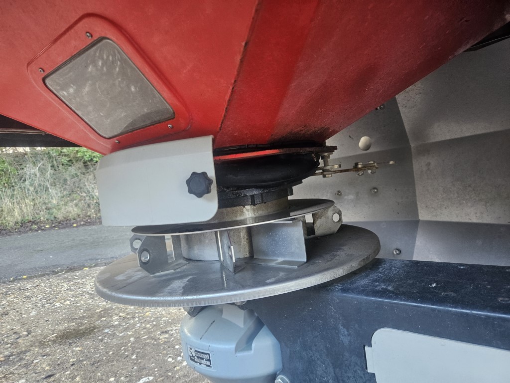 Used Vicon RO-EDW Fertiliser Spreader
