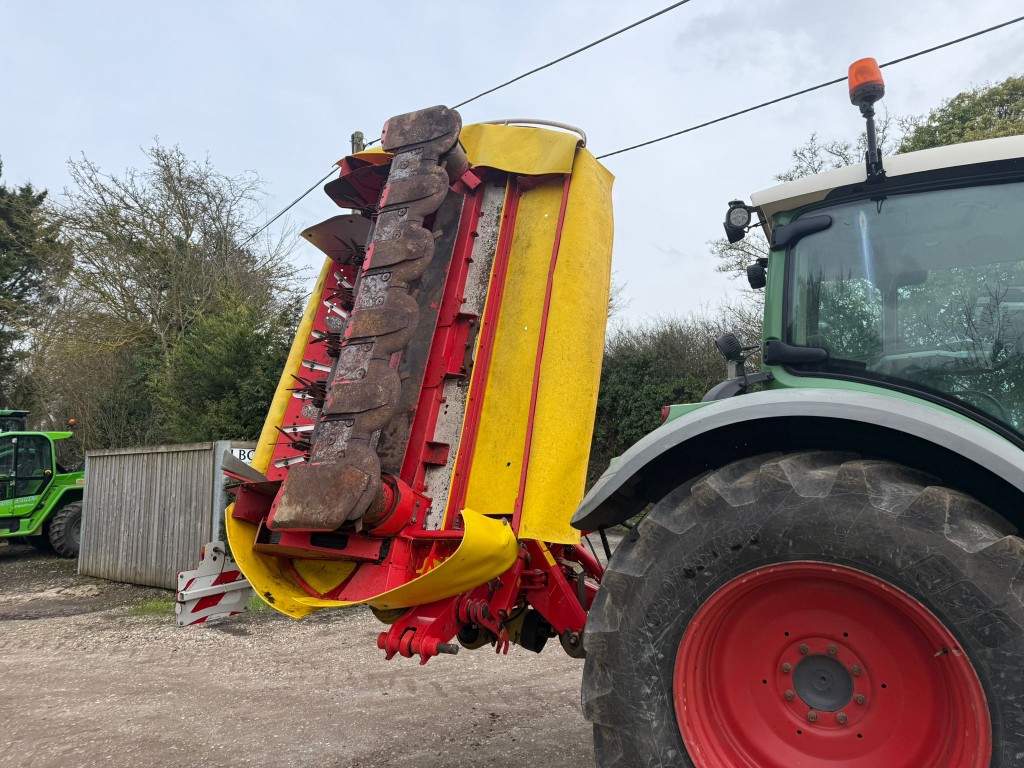 Used Pottinger Novacat 262ED Mower Conditioner