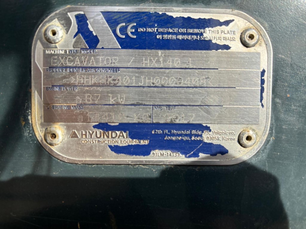 Used Hyundai HX140L Excavator