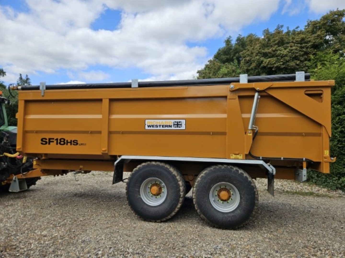 Used Richard Western SF18HS Plus Trailer