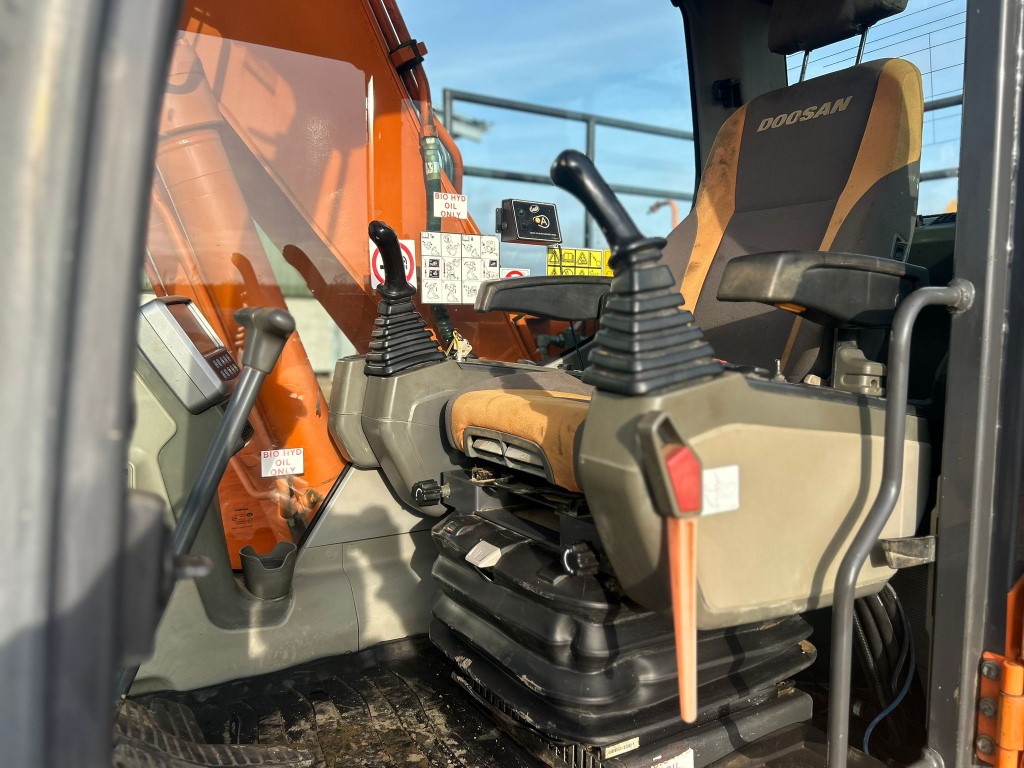 Used Doosan Excavator
