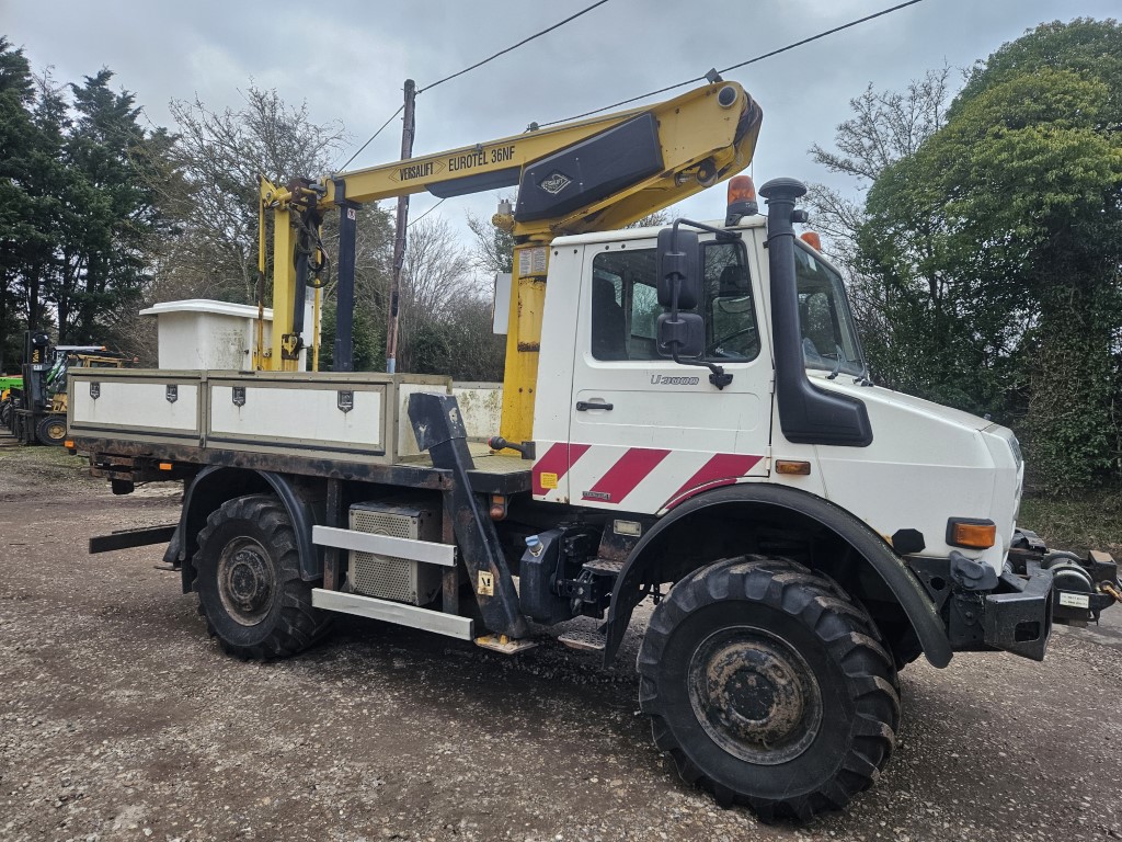 Used Mercedes U3000 Unimog