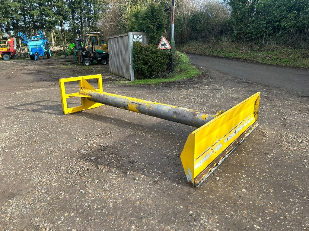 Used Grain Pusher Attachment