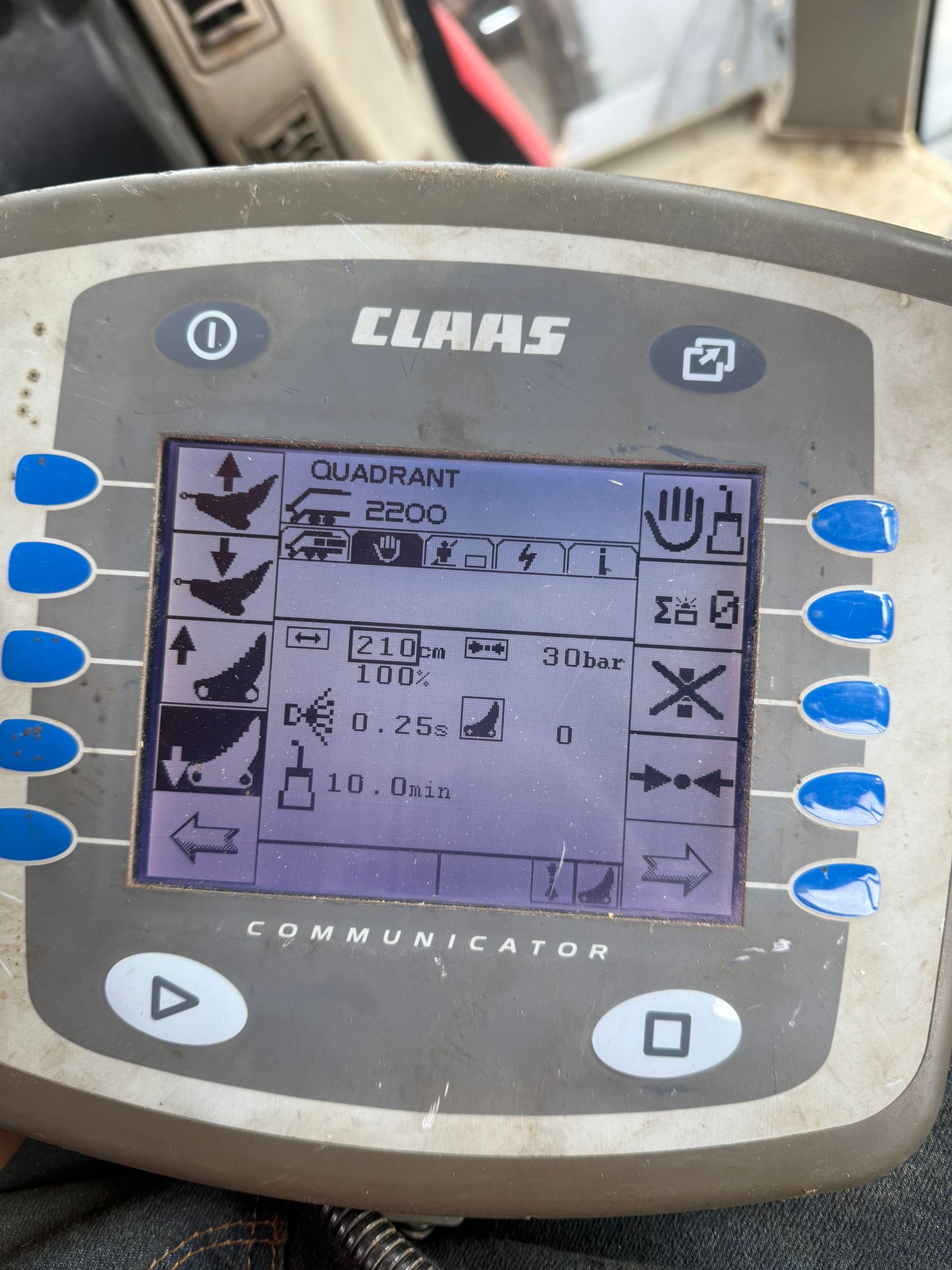 Used Claas Quadrant 2200 Baler