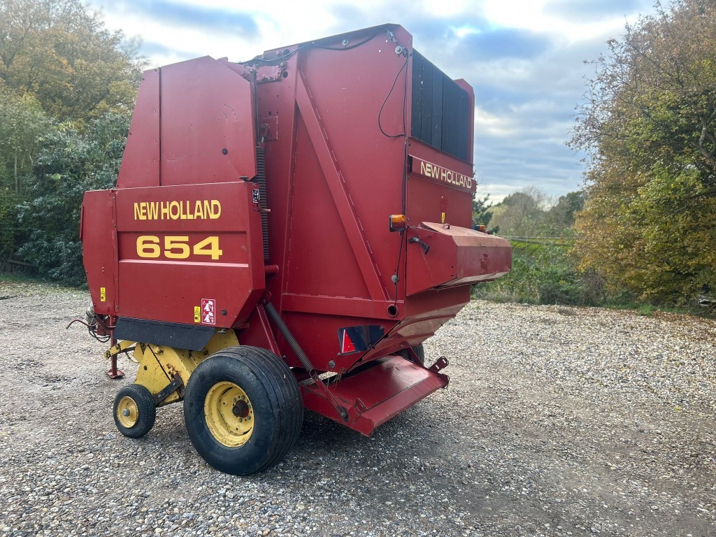 Used New Holland 654 Round Baler