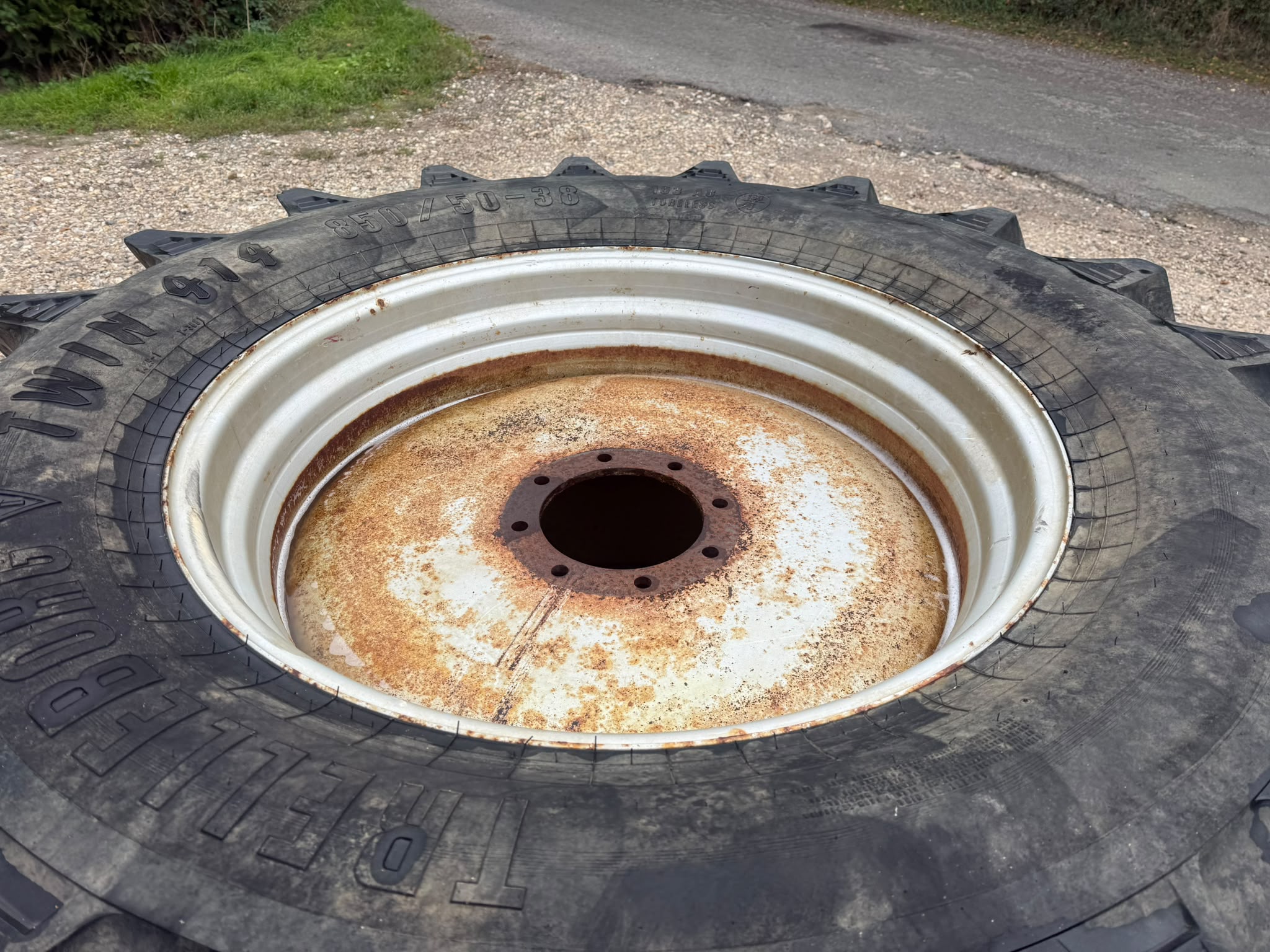 Used Flotation Wheels and Tyres