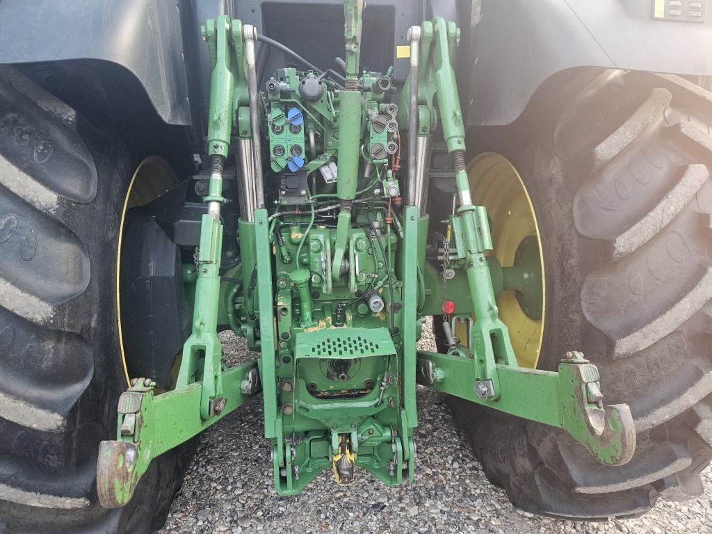 Used John Deere 6190R 4wd Tractor