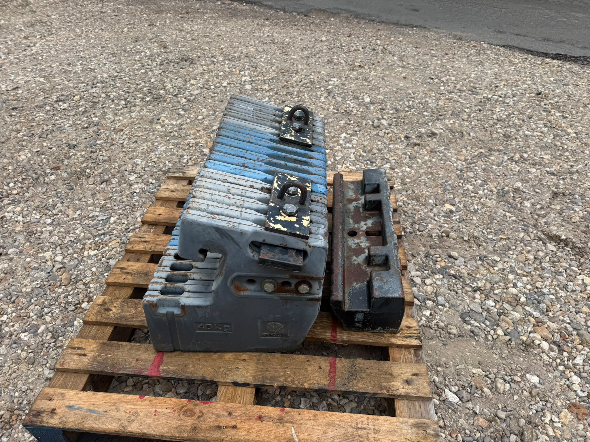 Used New Holland 40kg Front Weights